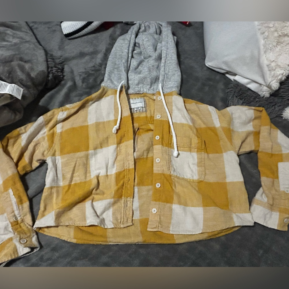 American Eagle Outfitters Yellow Plaid Shirt with Gray Accents